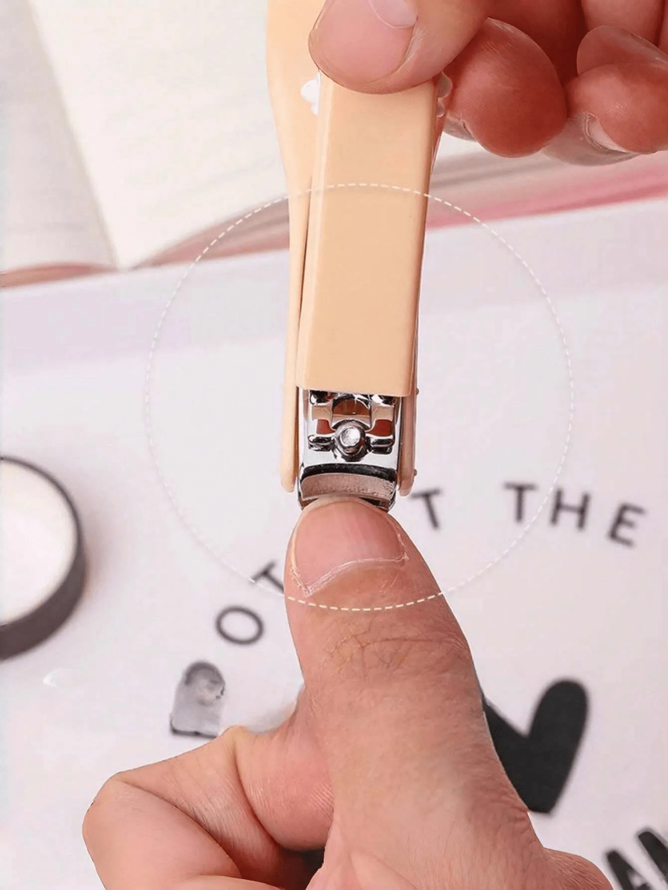 1pc Cute Portable Nail Clippers For Home Use