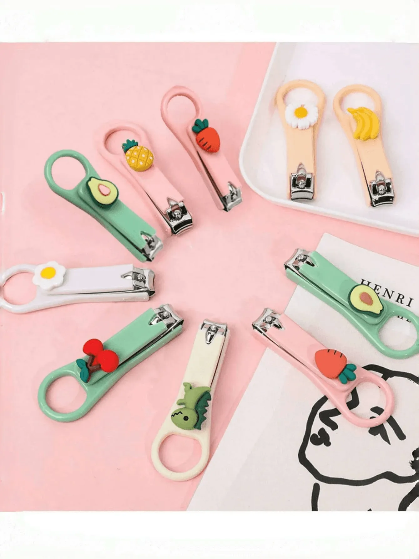 1pc Cute Portable Nail Clippers For Home Use